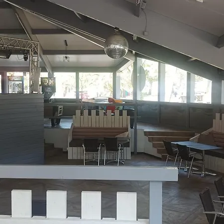 Les Oyats 캠프장 세노스